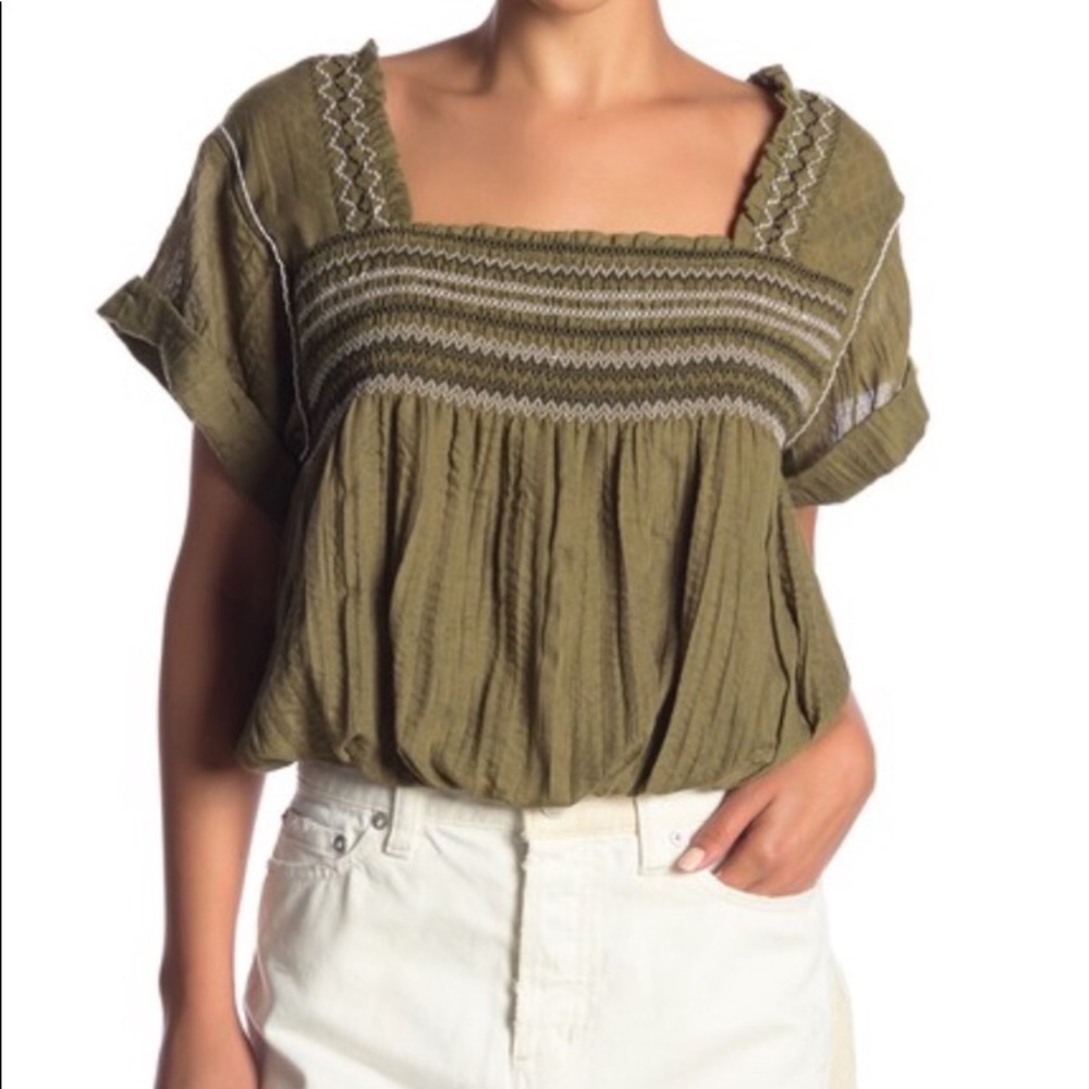 FREE PEOPLE top Boho olive balloon crop crochet